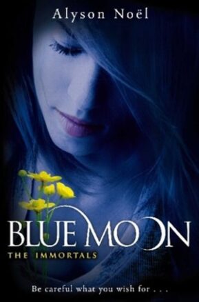 Zusammenfassung des Buches Blue Moon. Der blaue Mond, englische Ausgabe